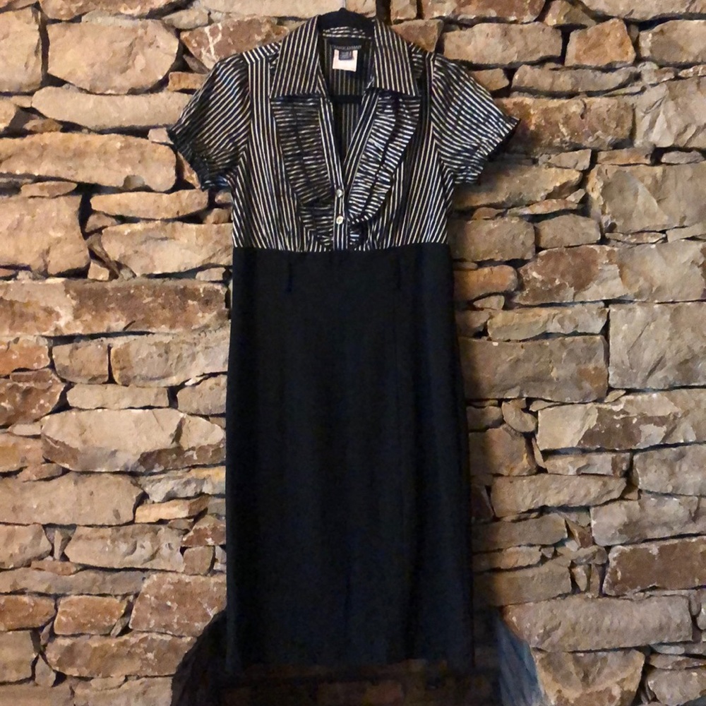 Pinup style dress/ black and gold